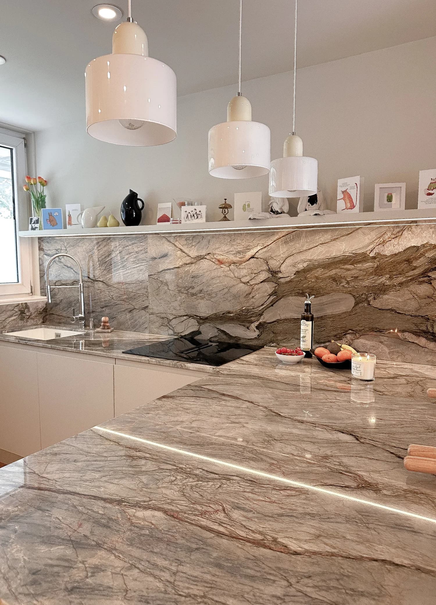 Bow — Kitchen & breakfast bar